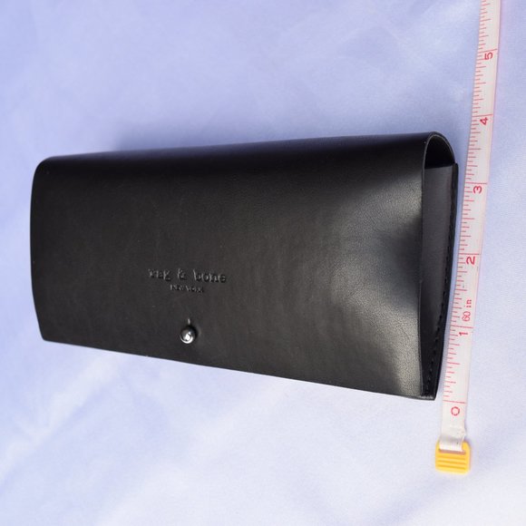 Rag & Bone Sunglasses Eyeglasses Case ,Black Soft Leather, Black Drawstring Bag - Picture 8 of 12